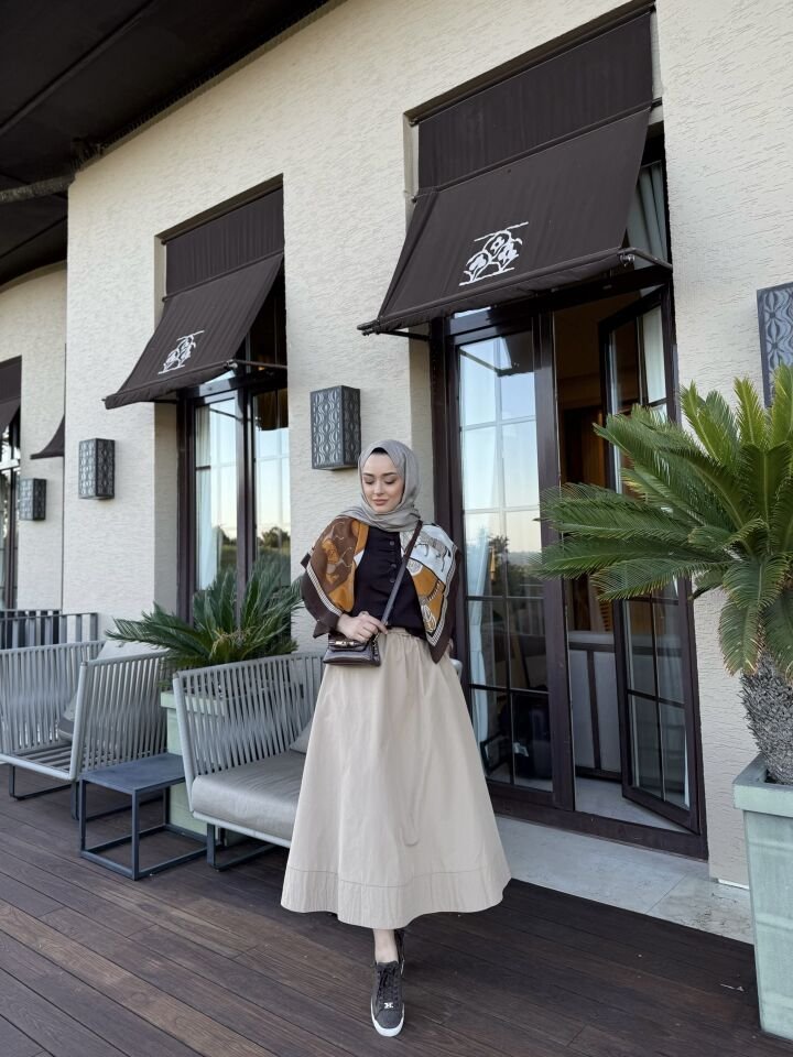 GLOWS HIRKA/ KAHVERENGİ