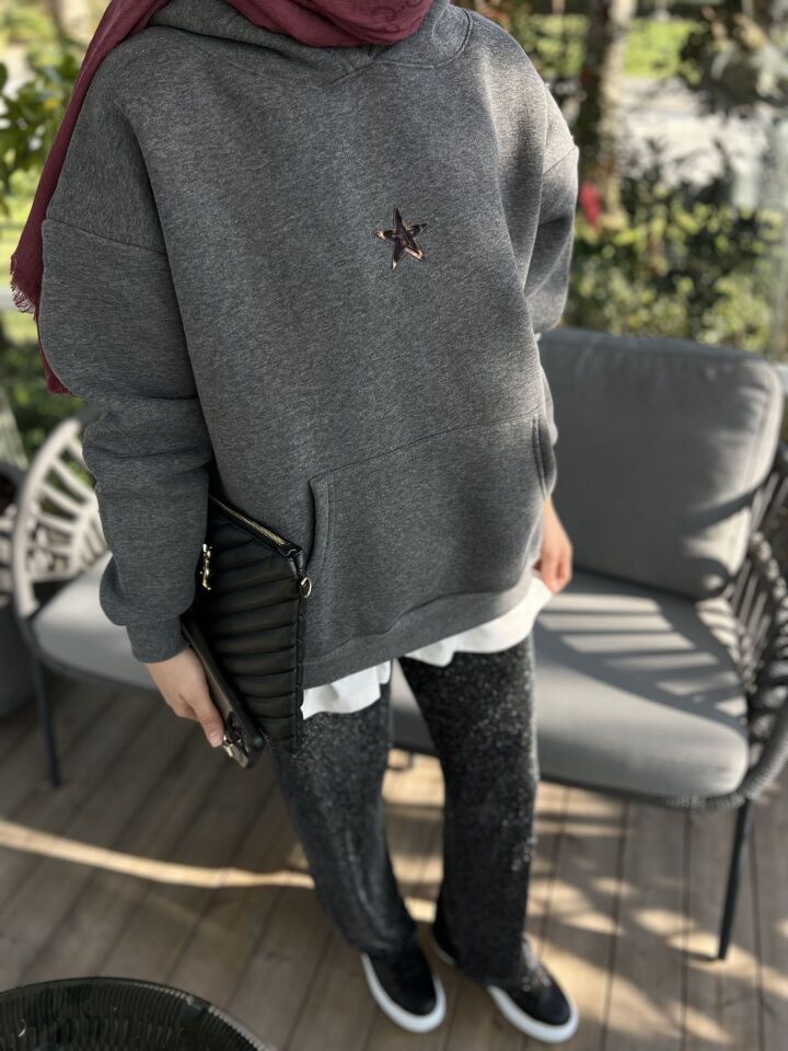 Yıldızlı Sweatshirt