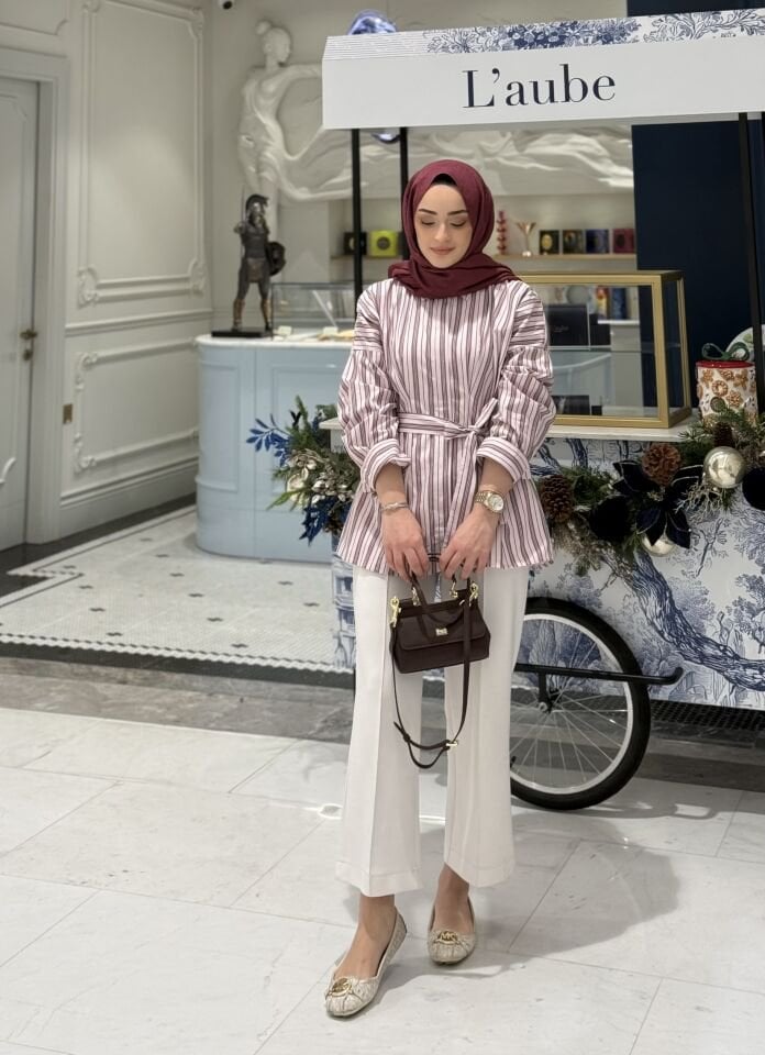 PİLİLİ POPLİN GÖMLEK