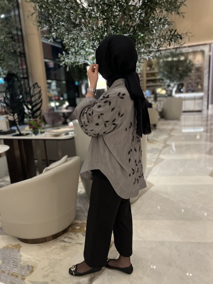 Kimono Gri