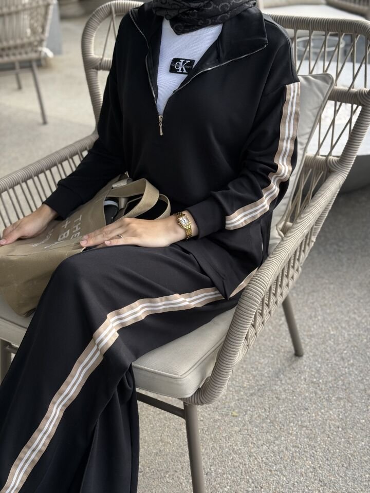 Şeritli Eşofman Takımı