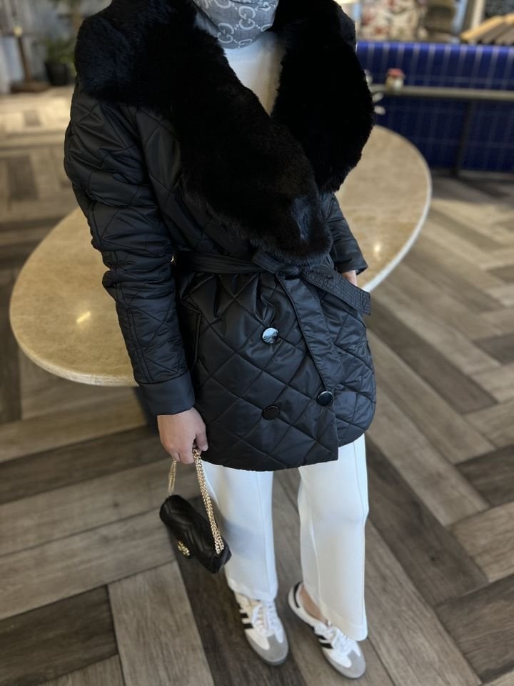 Arisya Mont