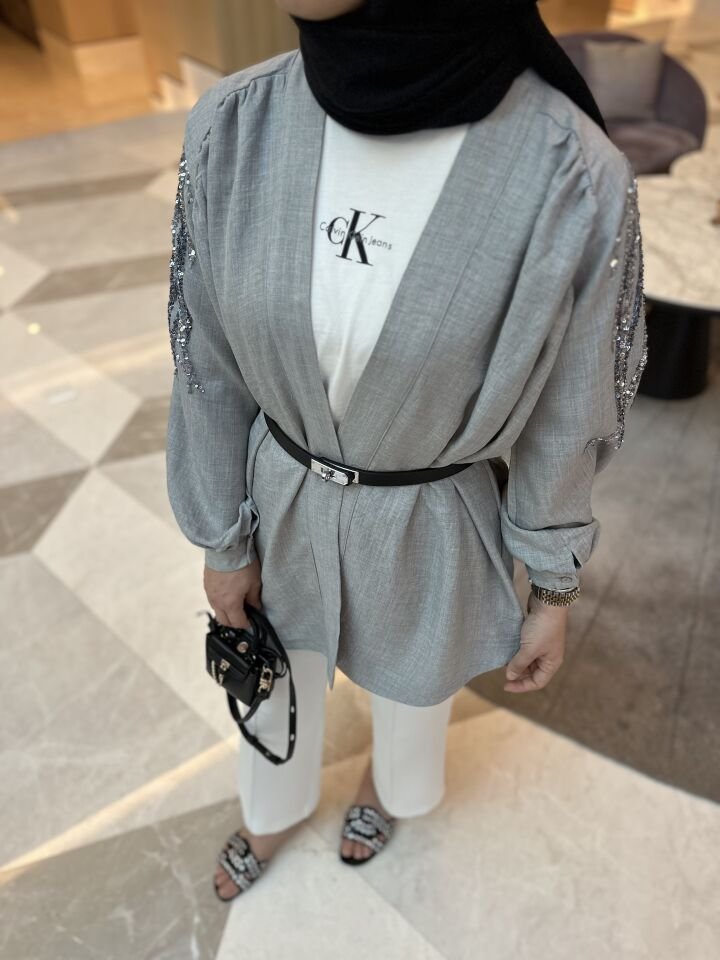 Omuz Detaylı Kimono