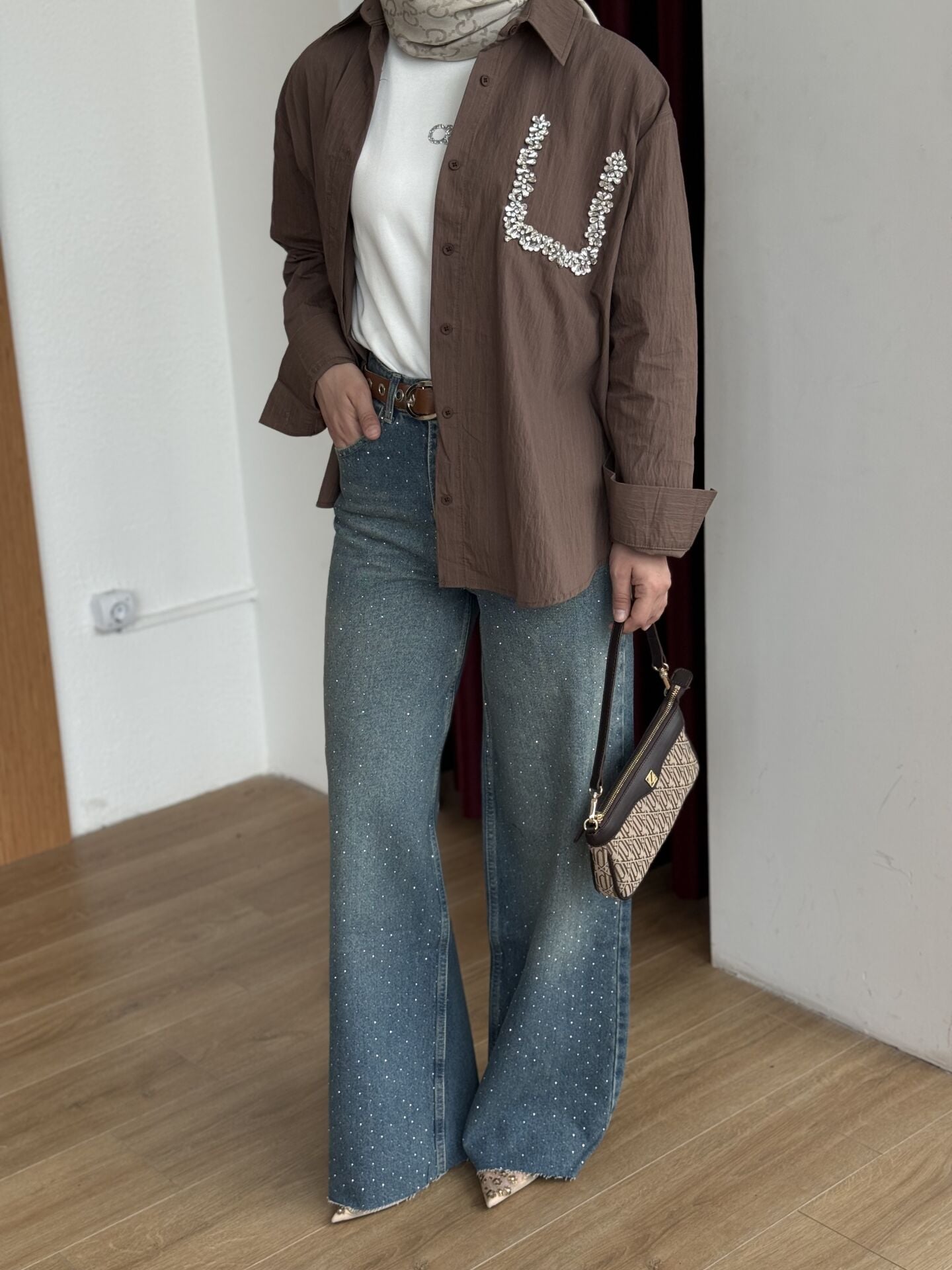 TAŞLI JEAN