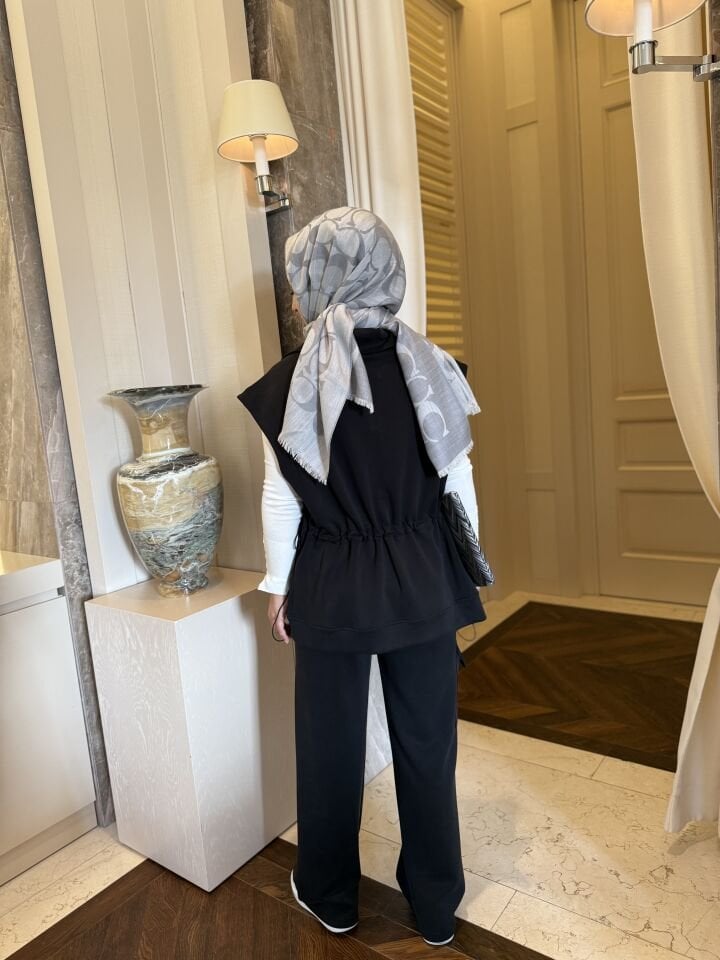 Yelekli Takım