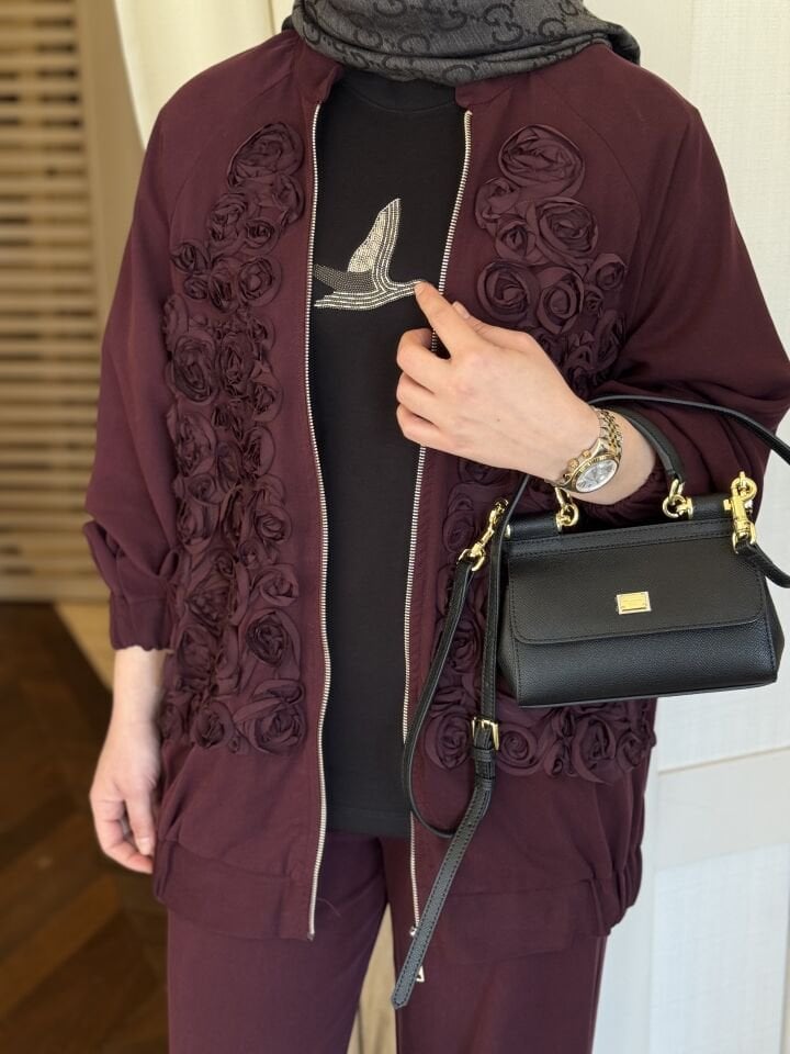 NELLA GÜLLÜ TAKIM -BORDO