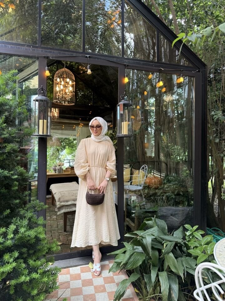 Dania Elbise
