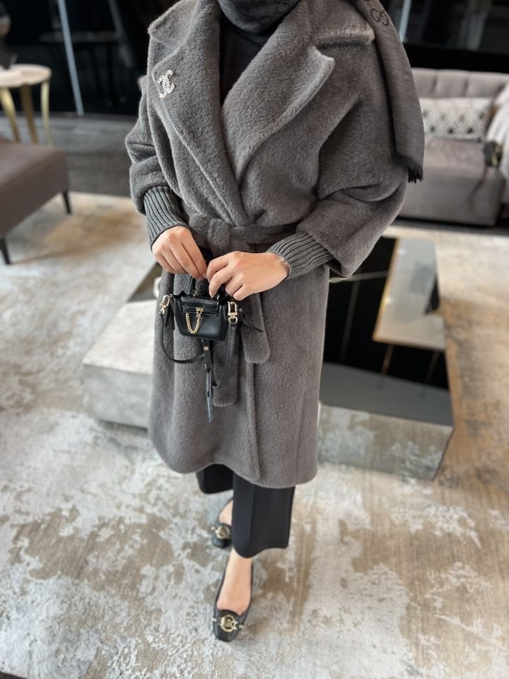 Angora Kaban/ Antrasit