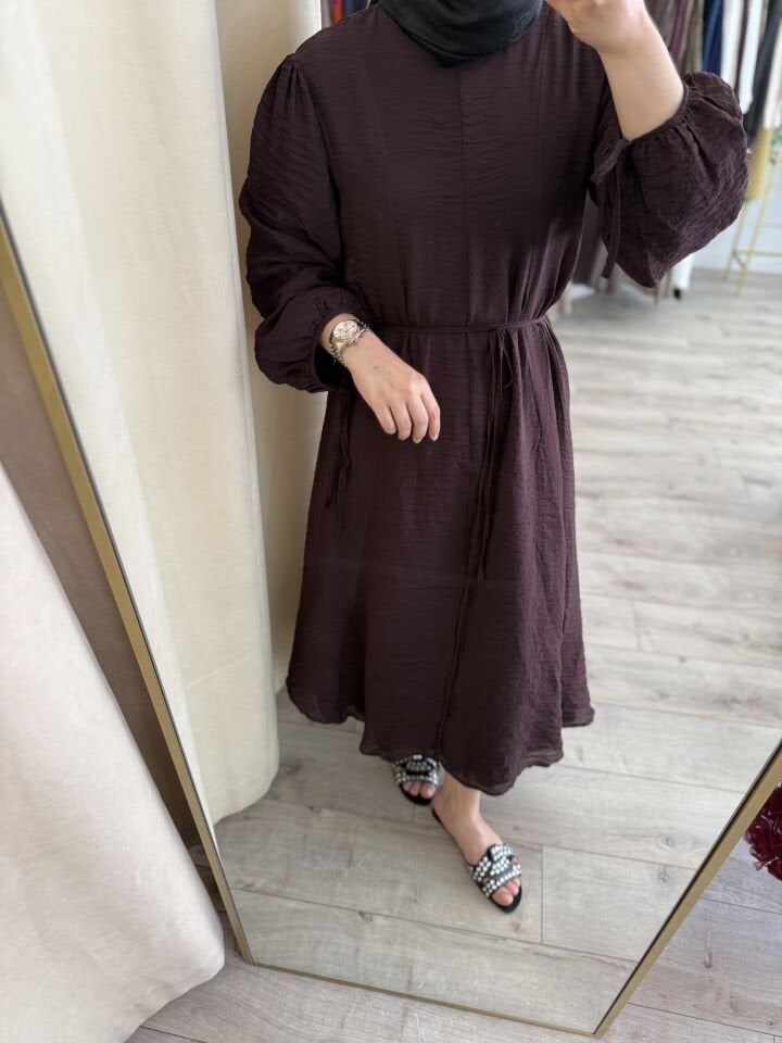 Dania Elbise