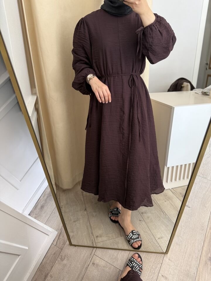 Dania Elbise